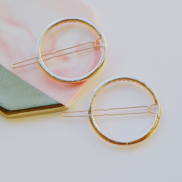 Chic Round Gold Hair Pin (One Piece) - Picture 2 of 5